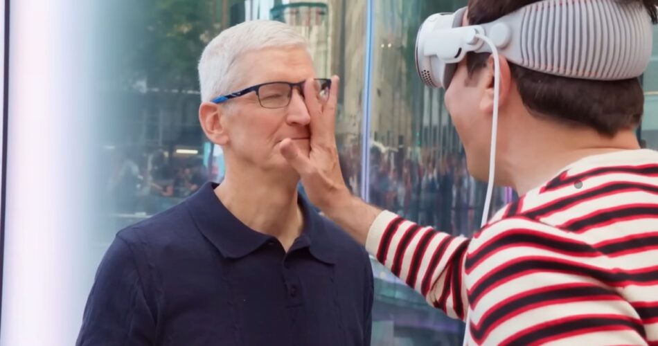 Tim Cook and Jimmy Fallon - iPhone 16 and Apple Intelligence